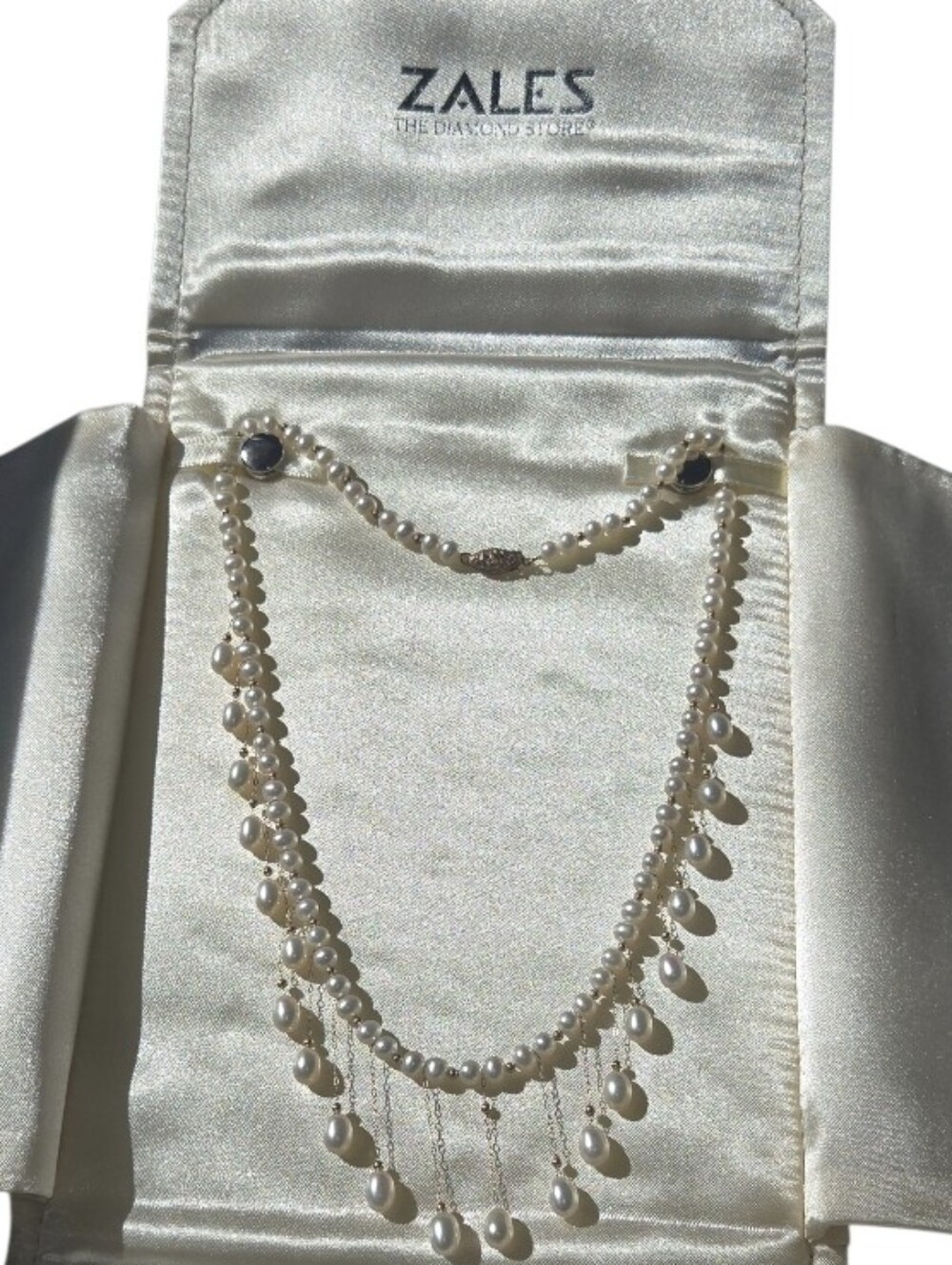 Zales 14K Gold Graduating Pearl Dangle Necklace